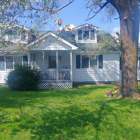 Spacious Family Farmhouse Pikeville Εξωτερικό φωτογραφία